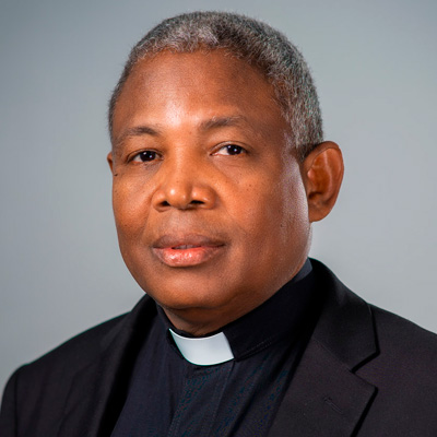 Rector UCATEBA